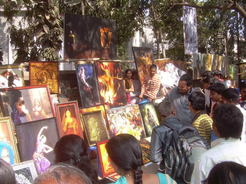 022.JPG (242866 bytes)